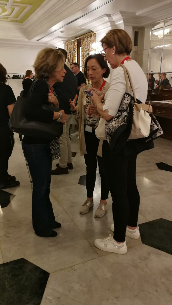 Dra. Mara Riminucci, Dra. Lucía Ugarriza y Dra. Ana María Bueno